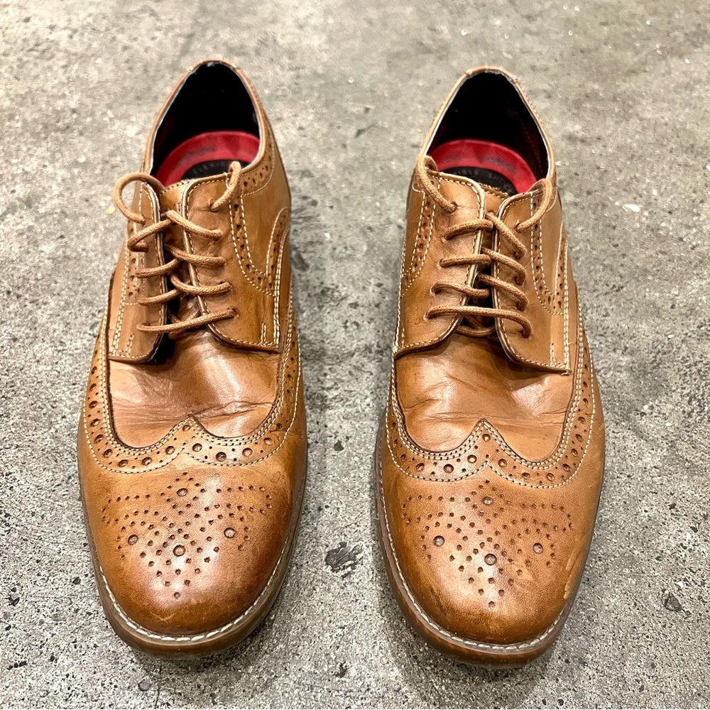 ⛰️ Rockport⛰️ Tan men’s wingtip dress shoes
